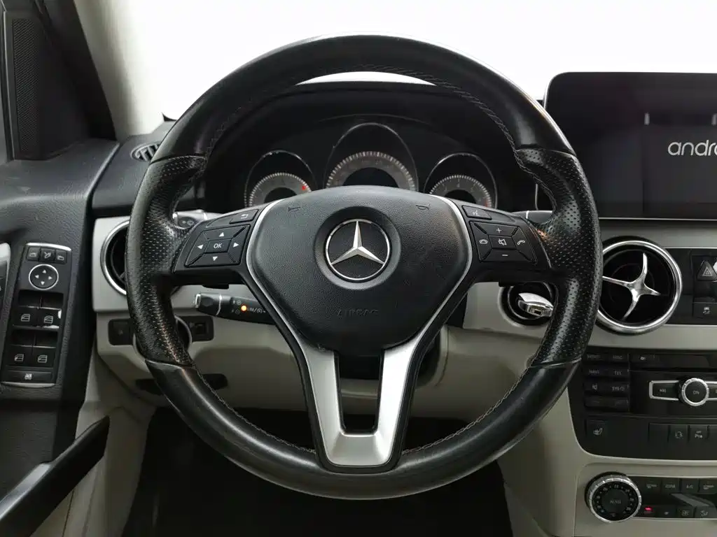صورة 11 - Mercedes-Benz GLK-Class