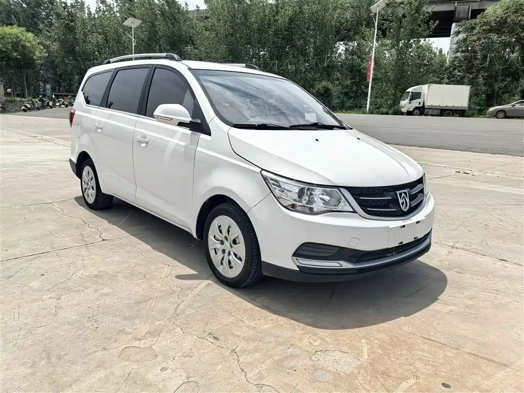 Baojun 730 2019 2016 1.5L Manual Premium 7-Seater (China V)