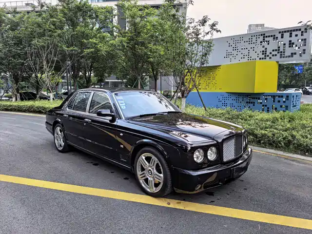  Bentley Arnage