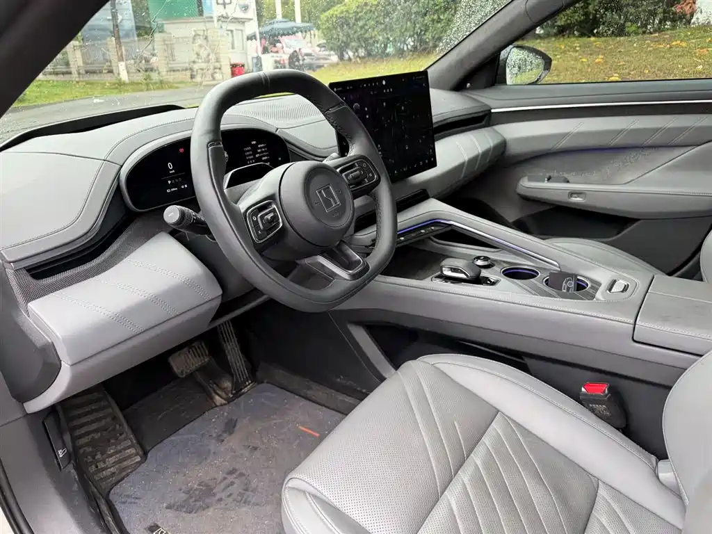 ZEEKR EXTREME KRYPTON 001