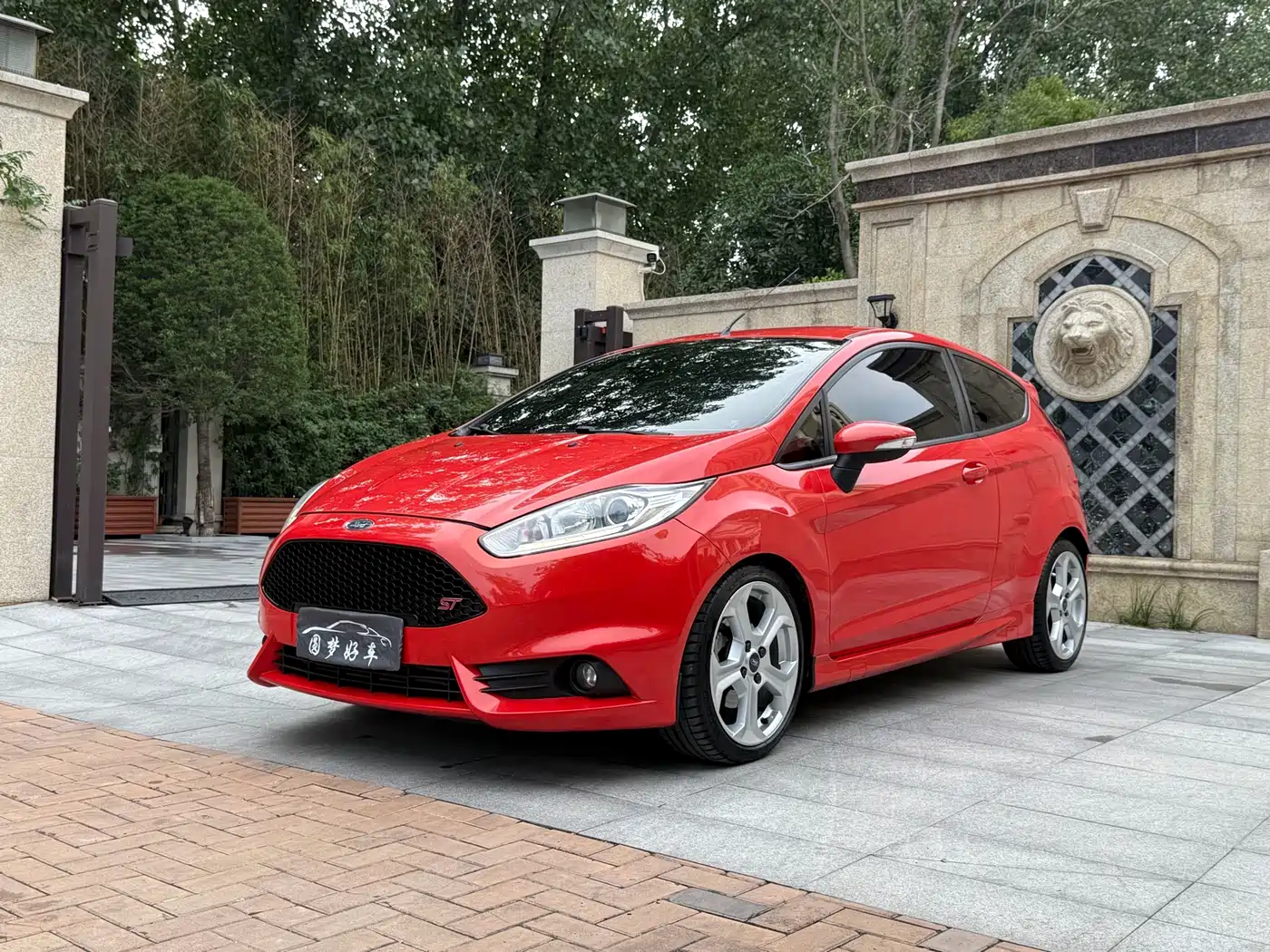 2013 Ford Fiesta (Import)