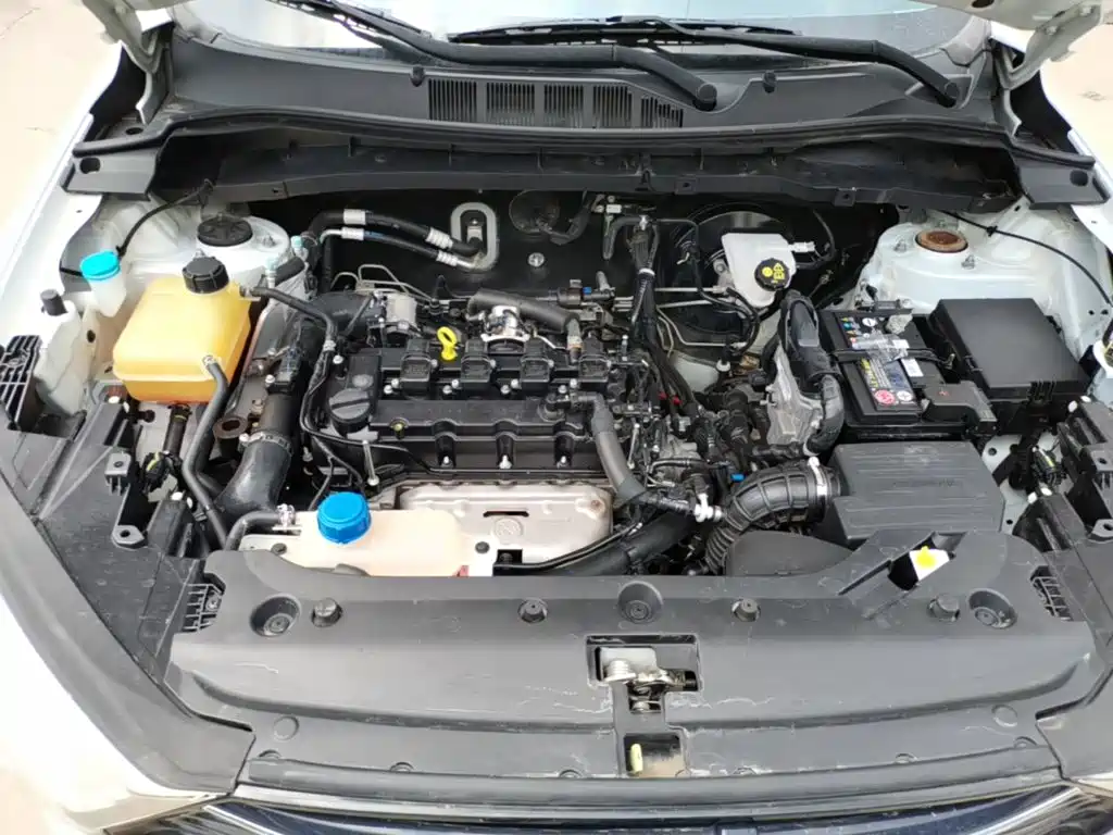 Фото 20 - Changan Oshan X7