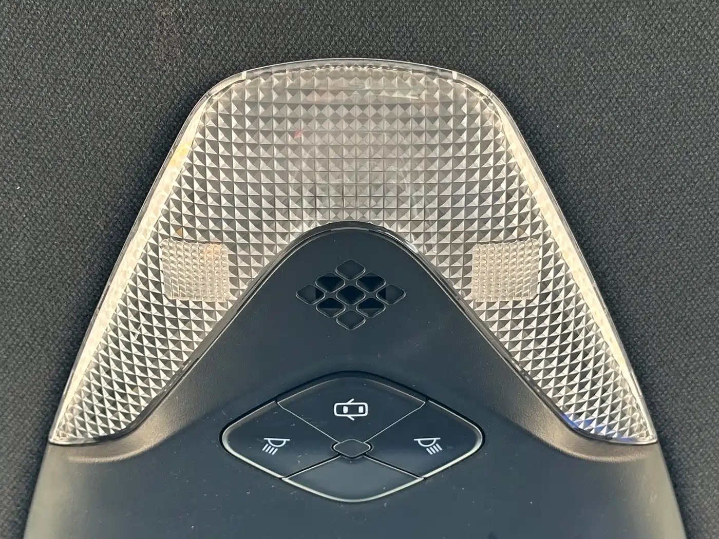 Toyota C-HR 2018 2.0L Luxury Edition China V фото 32