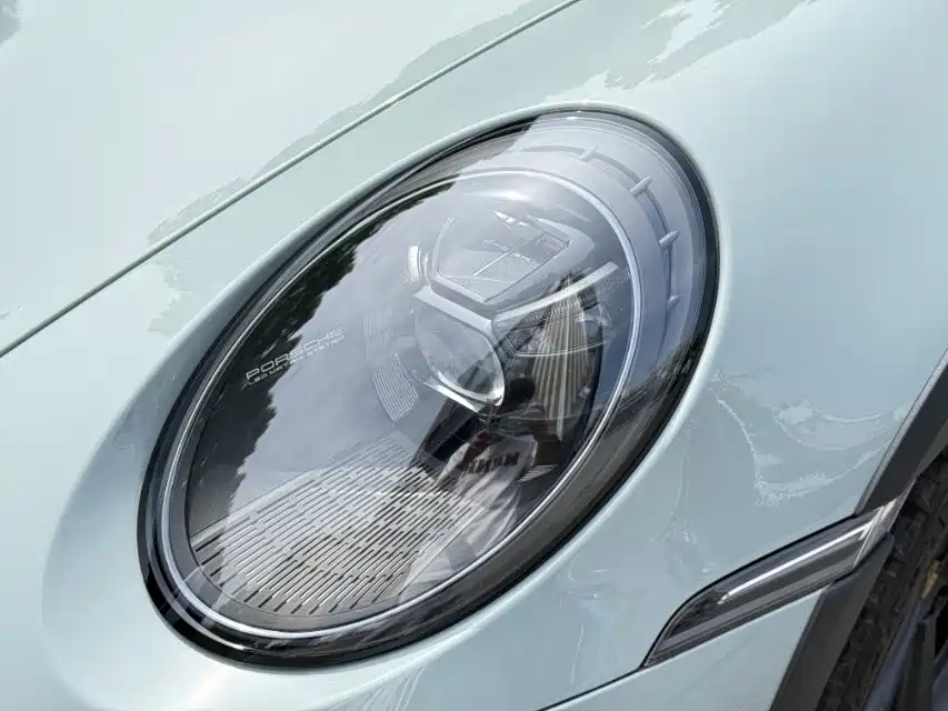 Фото 6 - Porsche 911