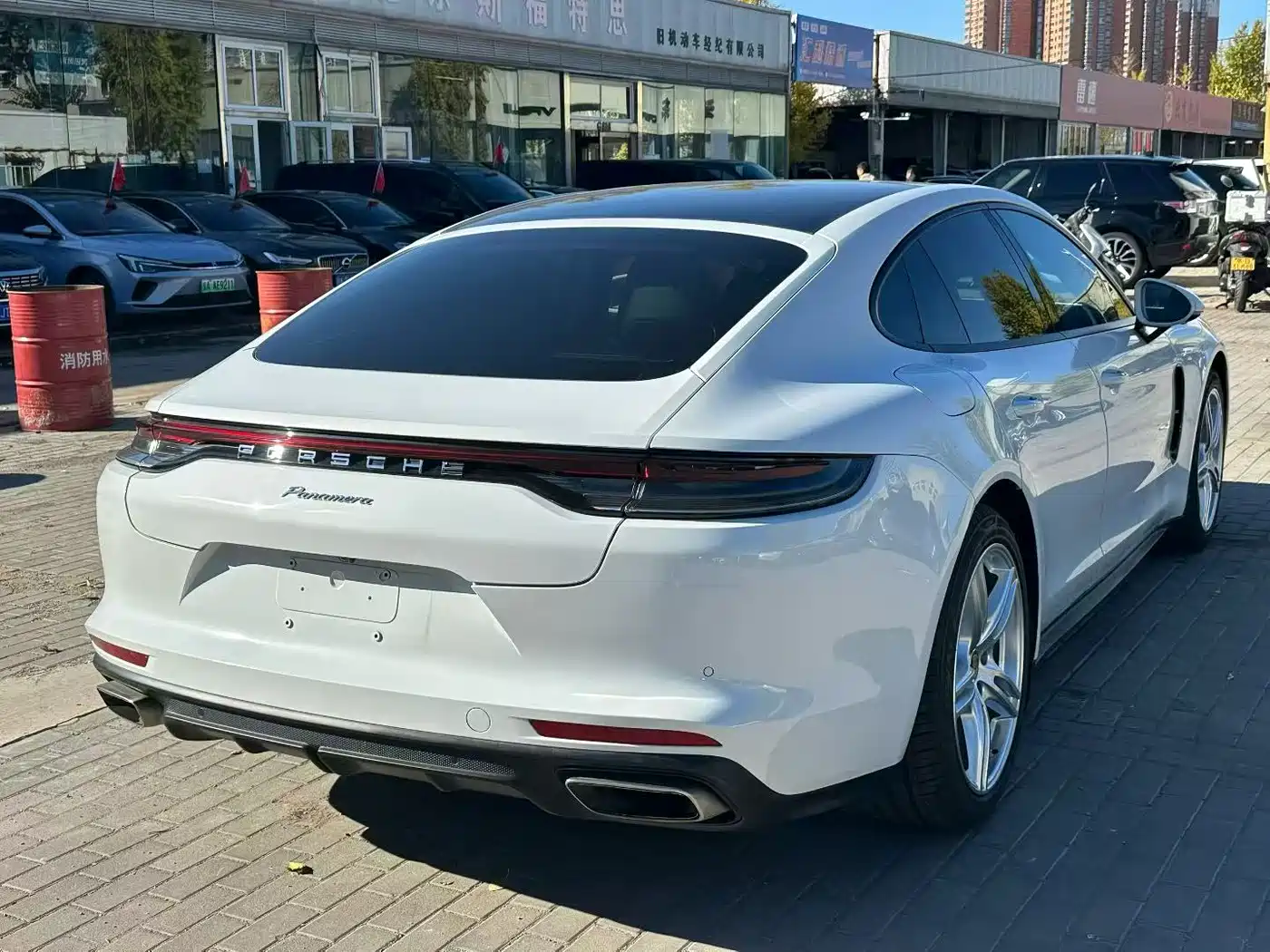 PORSCHE PANAMERA