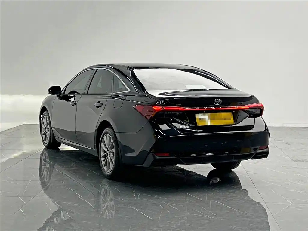 Toyota Avalon 2024 Model 2.0L Progressive Edition фото 4