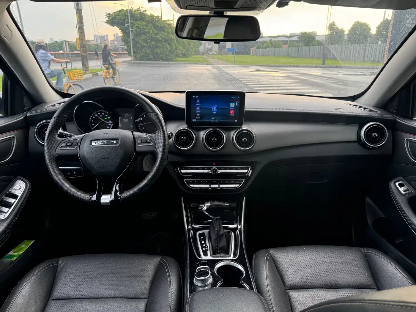 Junma MEET 3 (Meitu 3) 2018 2018 1.5T CVT Comfort Edition