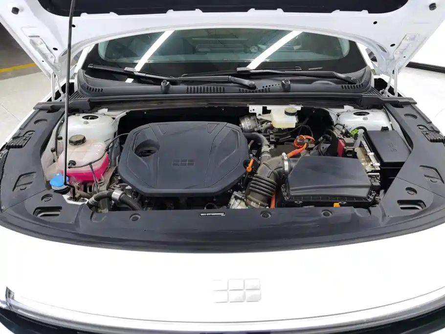 Geely Galaxy Galaxy L6 2026 2025 EM-i 140km Starship Edition