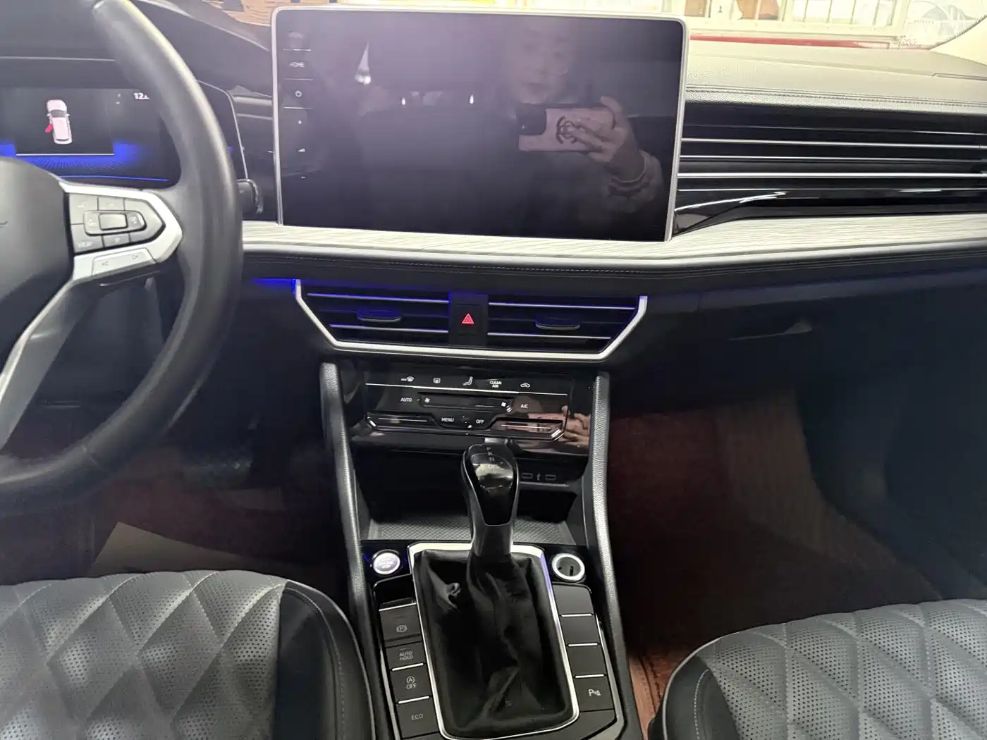 Volkswagen Sagitar 2023 200TSI DSG Soaring Edition фото 12
