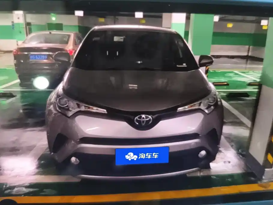 Toyota IZOA 2018 2.0L Sport Edition China VI фото 2