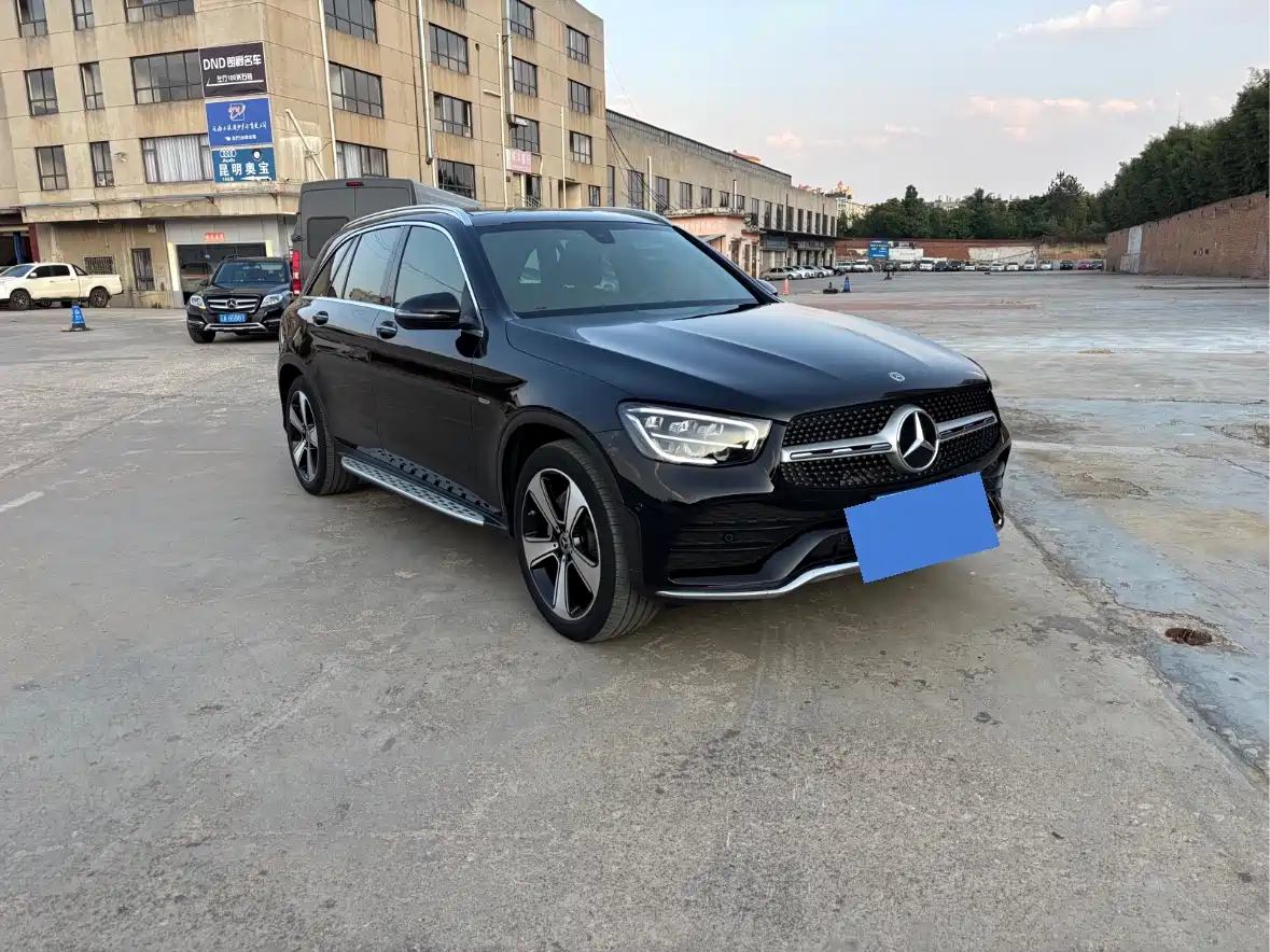 Mercedes-Benz GLC 2022 Facelift GLC 300 L 4MATIC Dynamic фото 3
