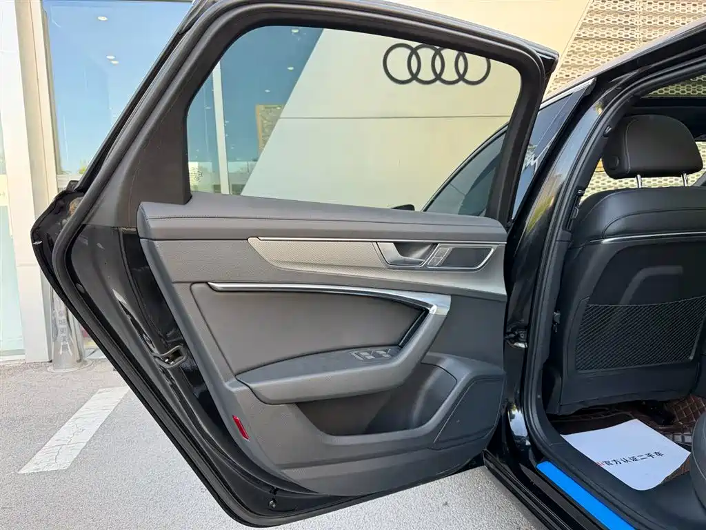 Audi A6L 2023 Facelift 45 TFSI Premium Dynamic фото 6