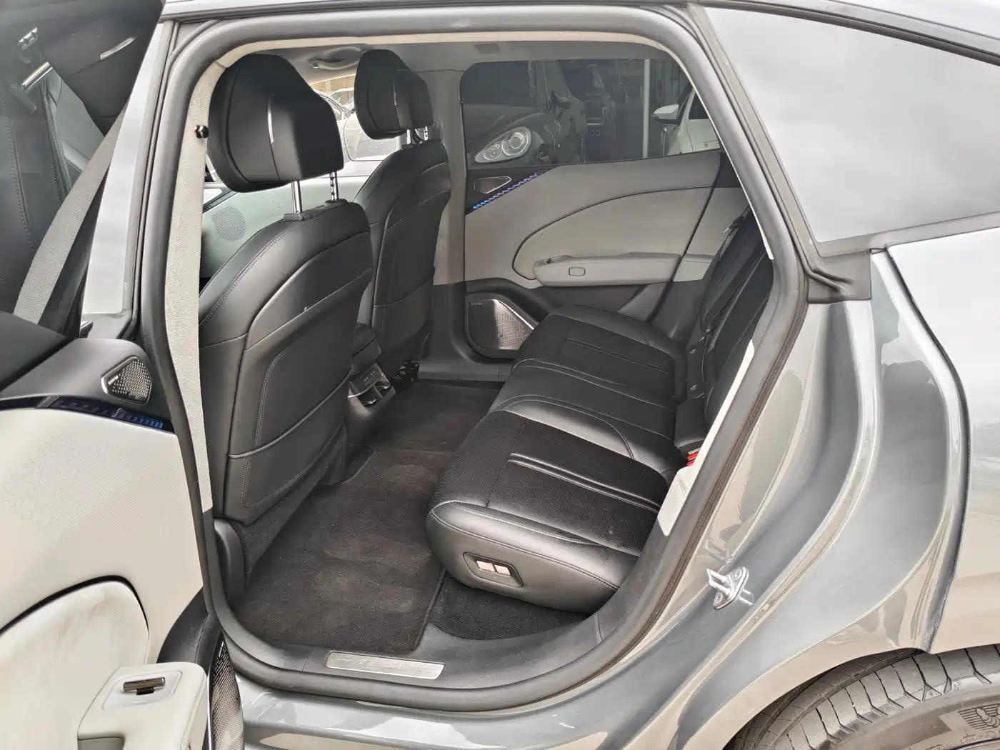 ZEEKR EXTREME KRYPTON 007