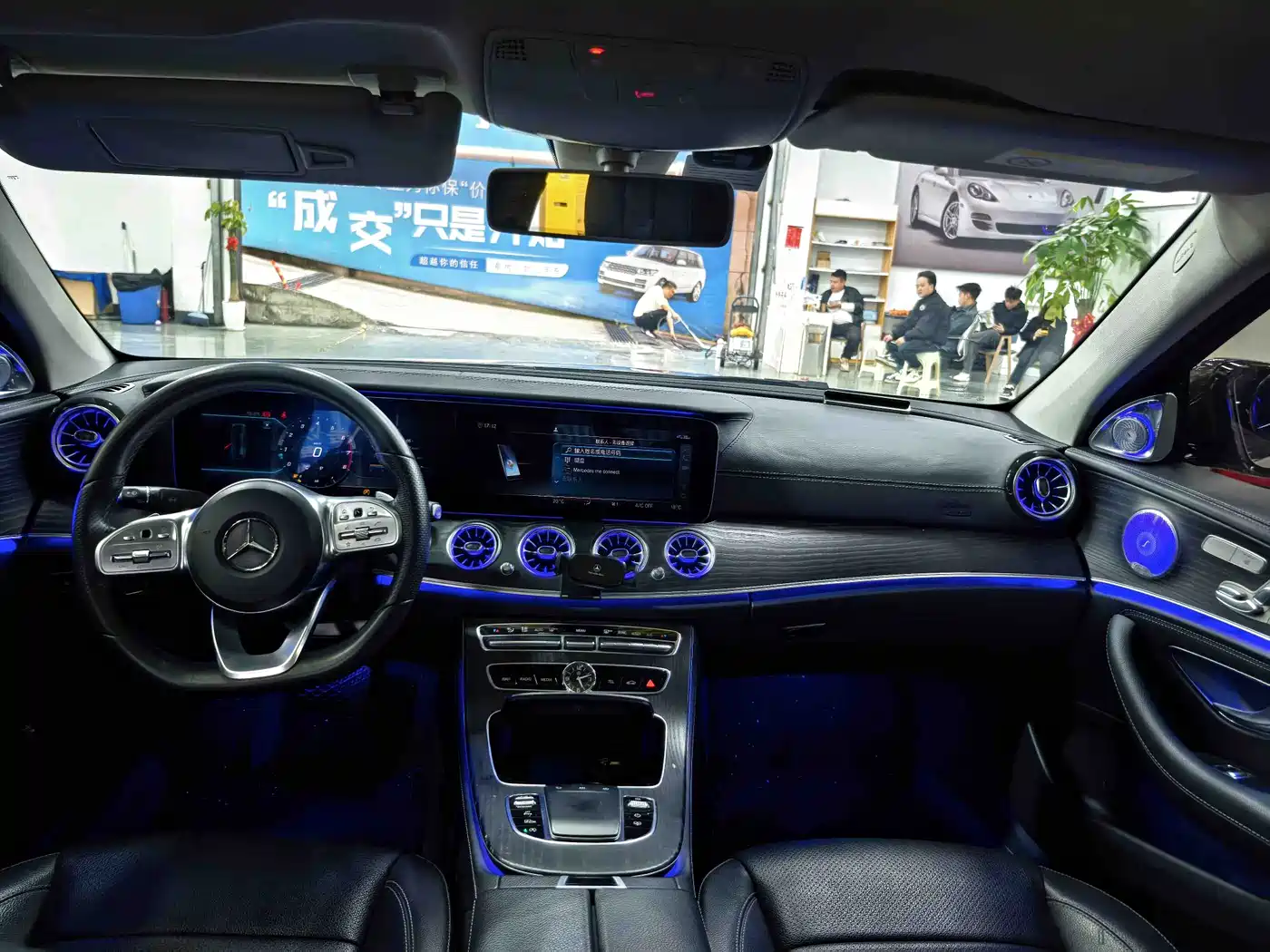 Mercedes-Benz E-Class 2020 E 300 L Sport Fashion Model фото 4