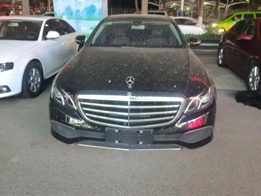 Mercedes-Benz E-Class 2018 E 300 L Luxury фото 2