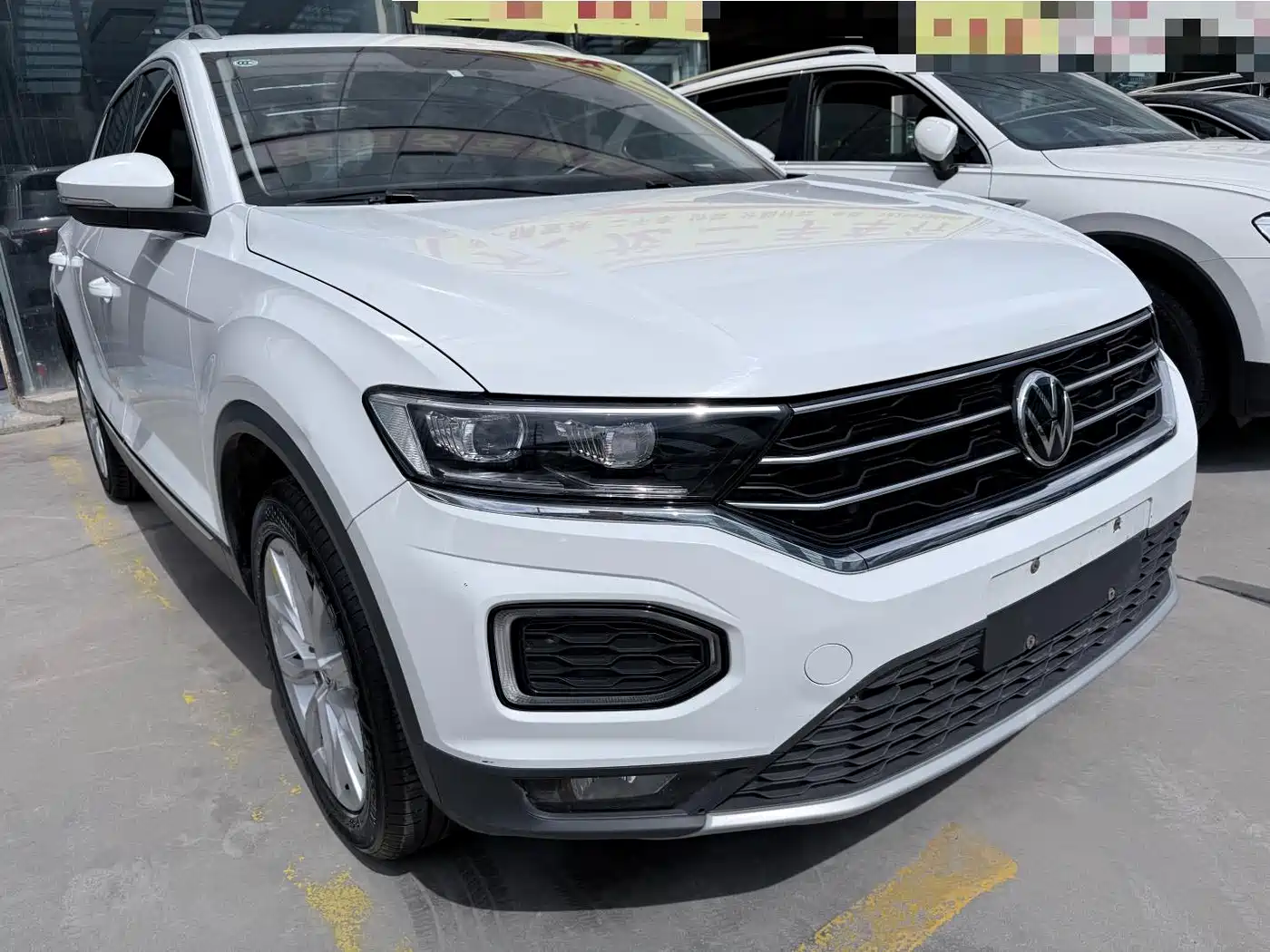 Volkswagen T-ROC 2022 280TSI DSG 2WD Elite PLUS фото 3