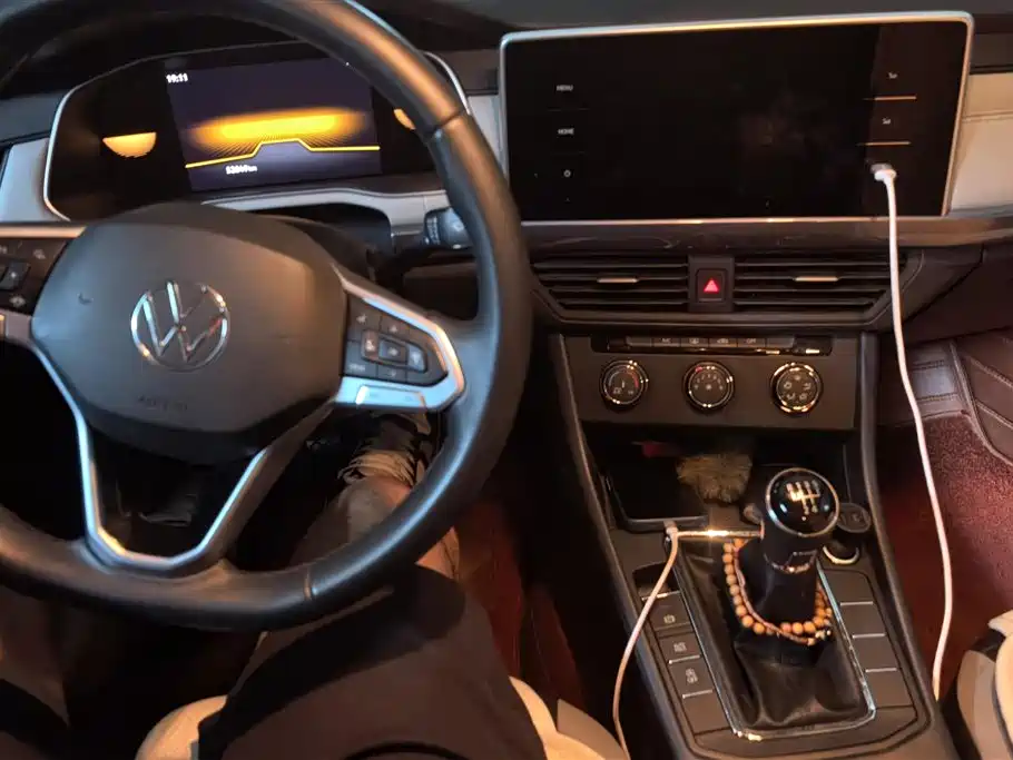 Volkswagen Bora 2024 200TSI Manual Smooth Ride Edition фото 12
