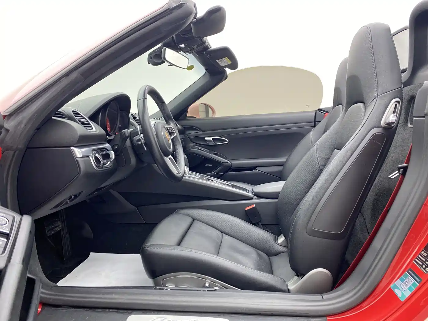 Porsche 718 2018 Boxster 2.0T фото 14
