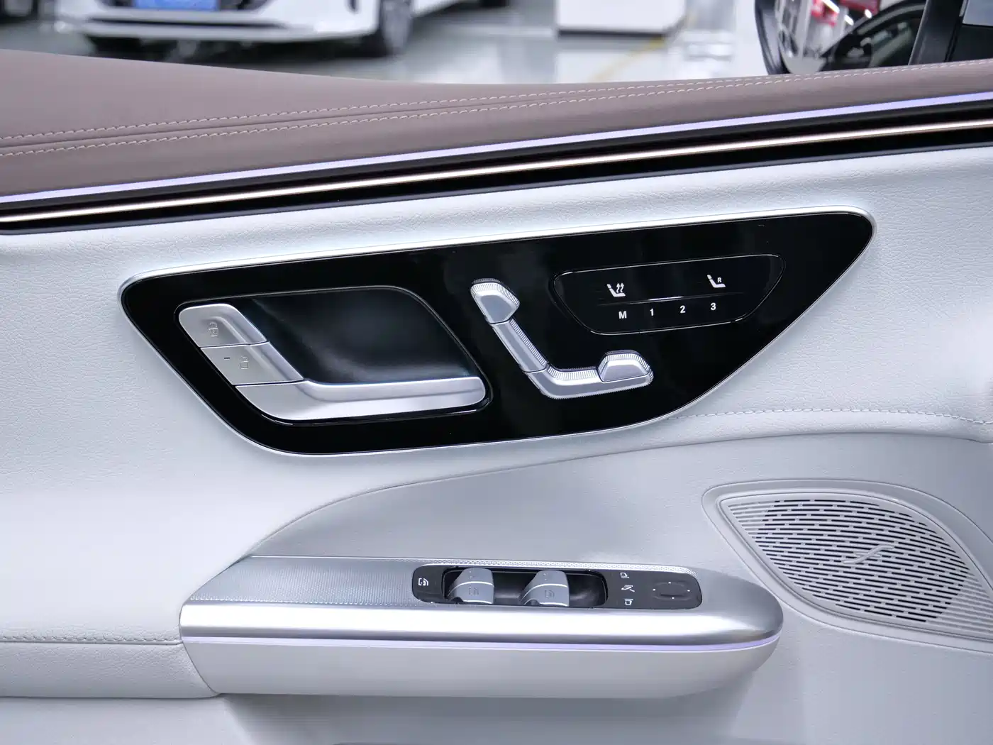 Mercedes-Benz EQE SUV 2023 2023 350 4MATIC Luxury Edition
