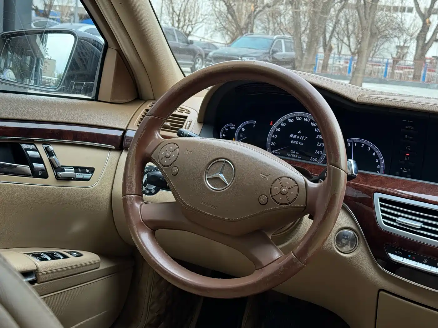 Mercedes-Benz S-Class 2012 S 300 L Luxury Grand Edition фото 11
