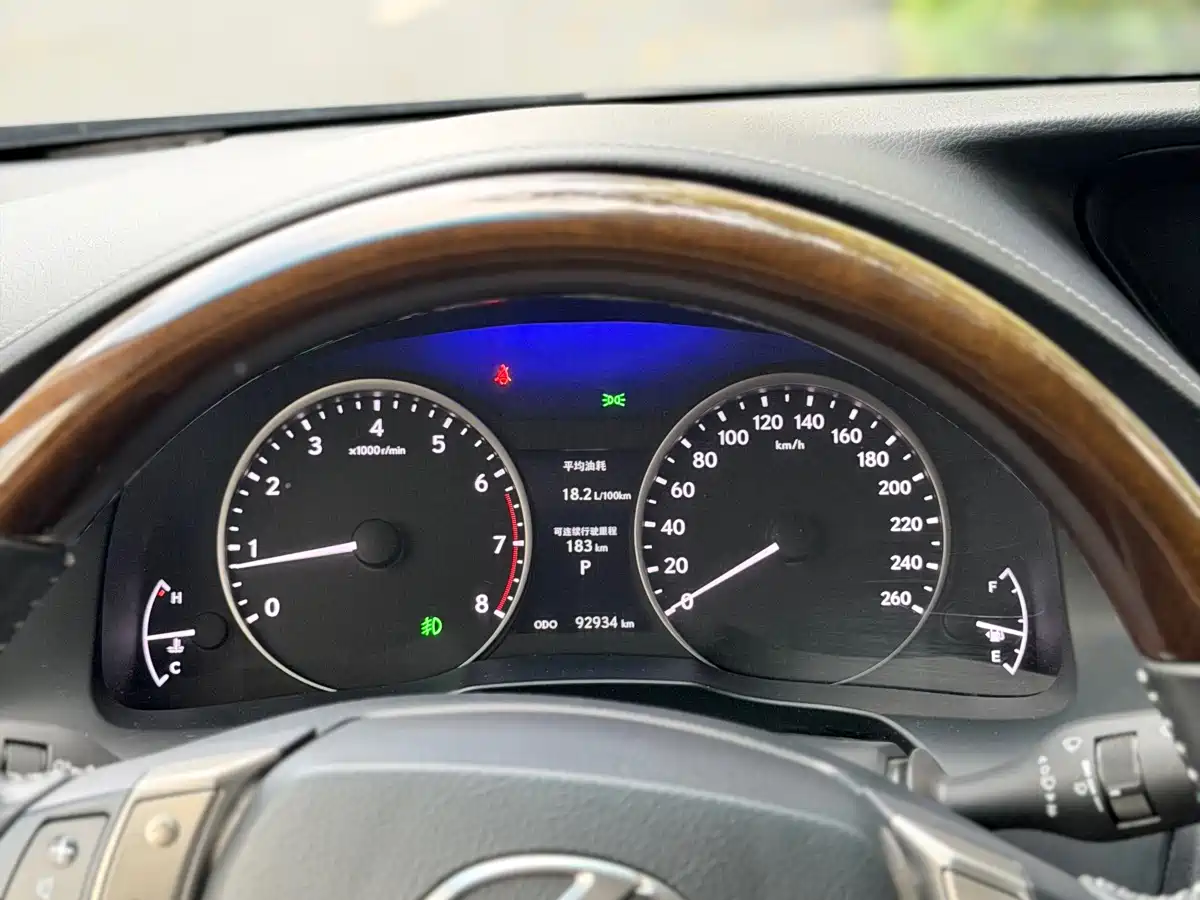Lexus ES 2013 350 Elegance Edition фото 14