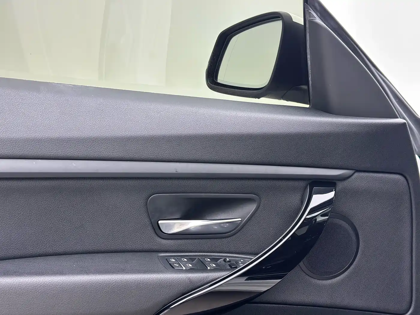 BMW 3 Series GT 2016 320i Fashion Style фото 14