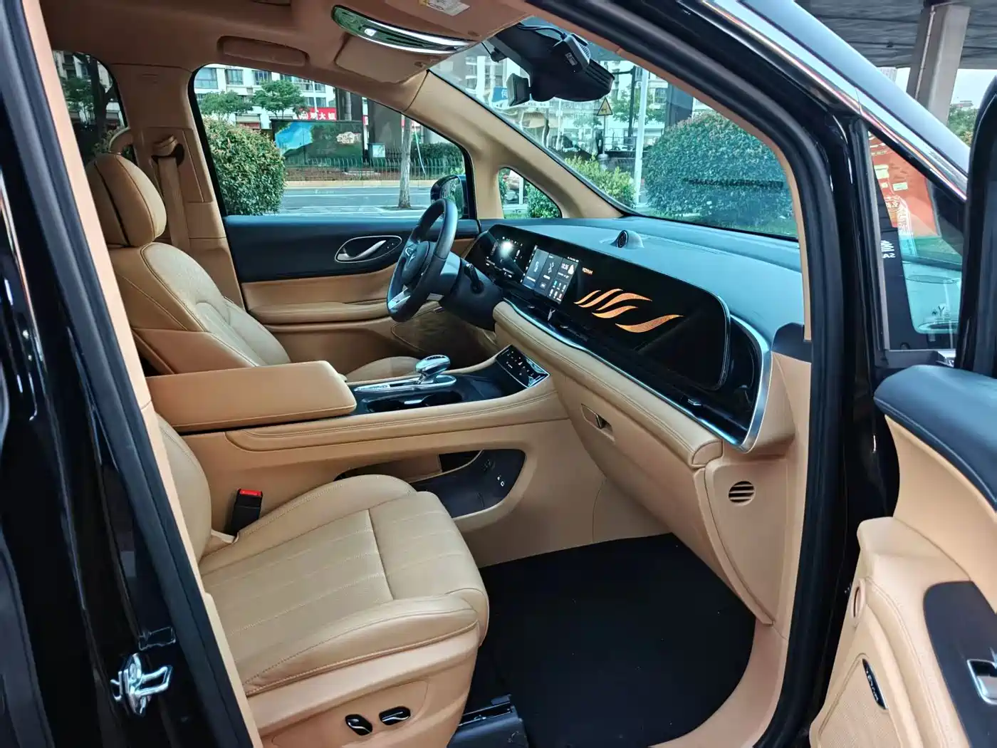 Voyah Auto Voyah Dreamer 2026 2024 EV Ultra Long Range Flagship Edition