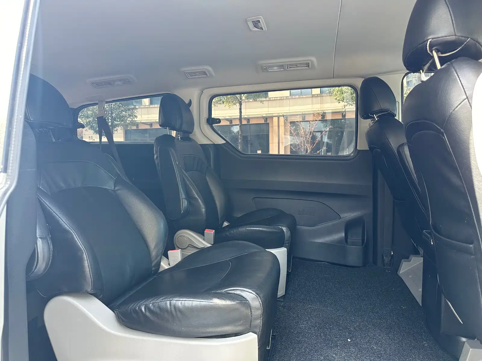 Фото 8 - Maxus G10