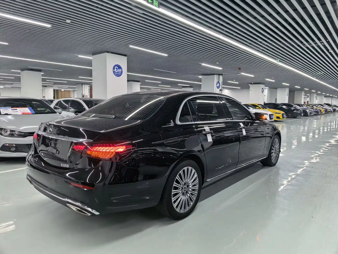 Mercedes-Benz E-Class 2021 E 300 L Fashion фото 15