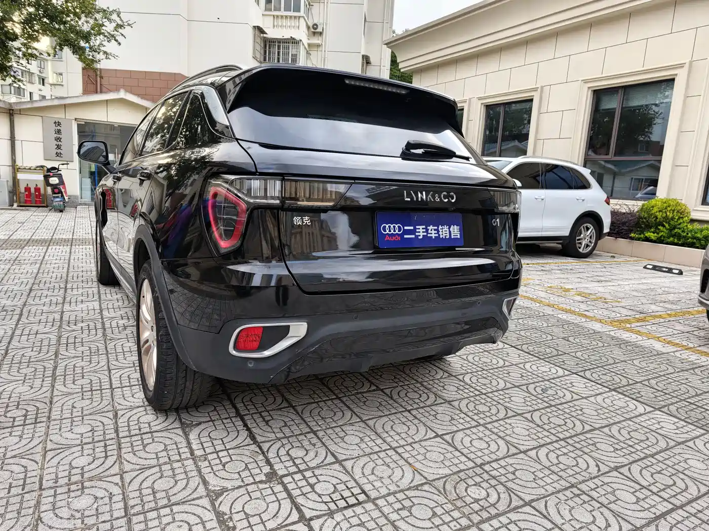 Lynk & Co 01 2018 2017 2.0T 2WD Pro Version