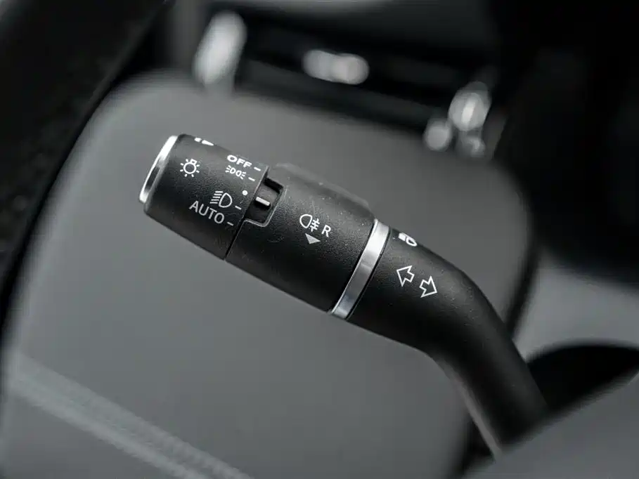 Land Rover Discovery Sport 2024 Performance Technology Edition фото 11