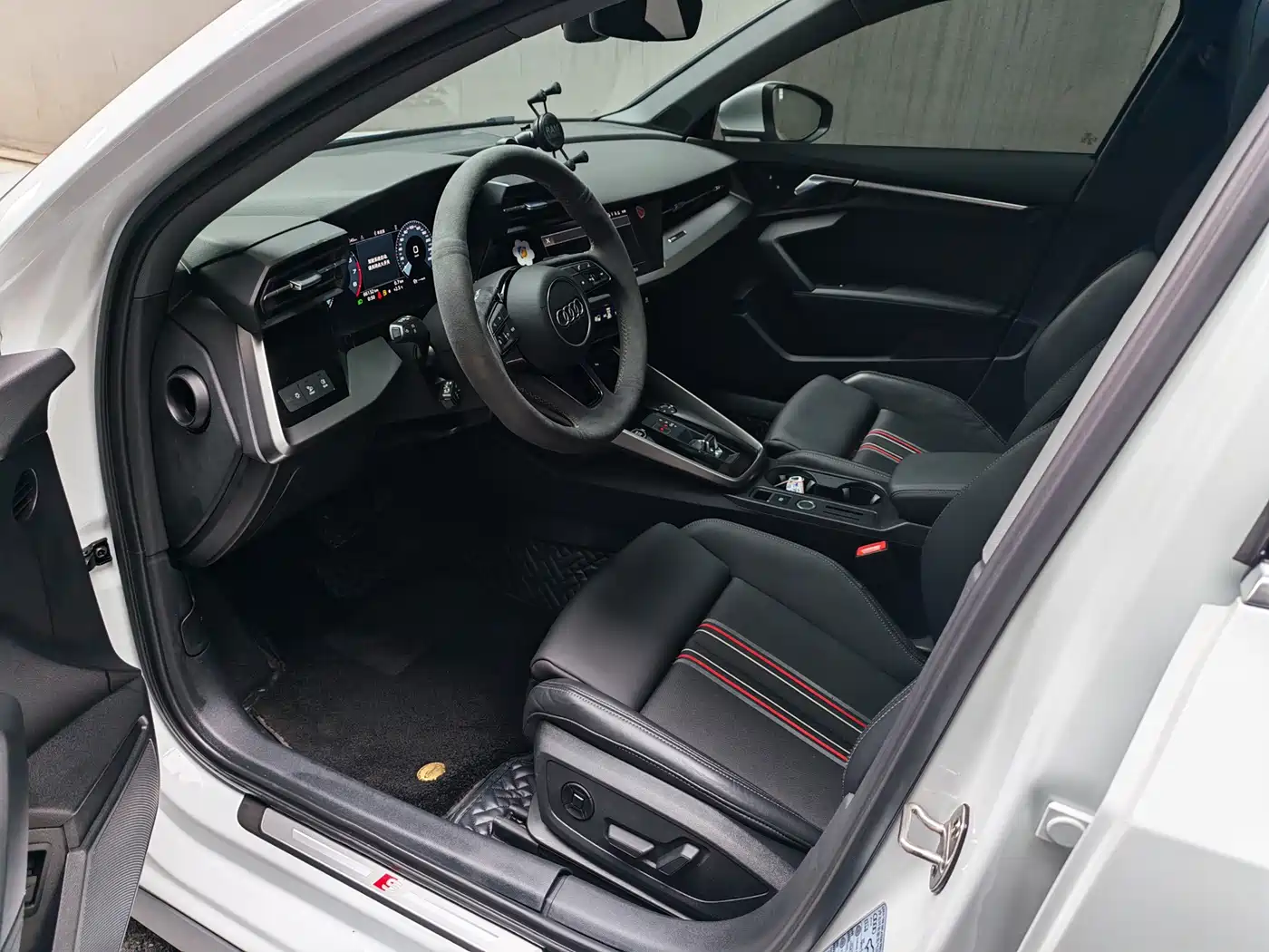 Audi A3 2022 A3L Limousine 35 TFSI Style Sport фото 7