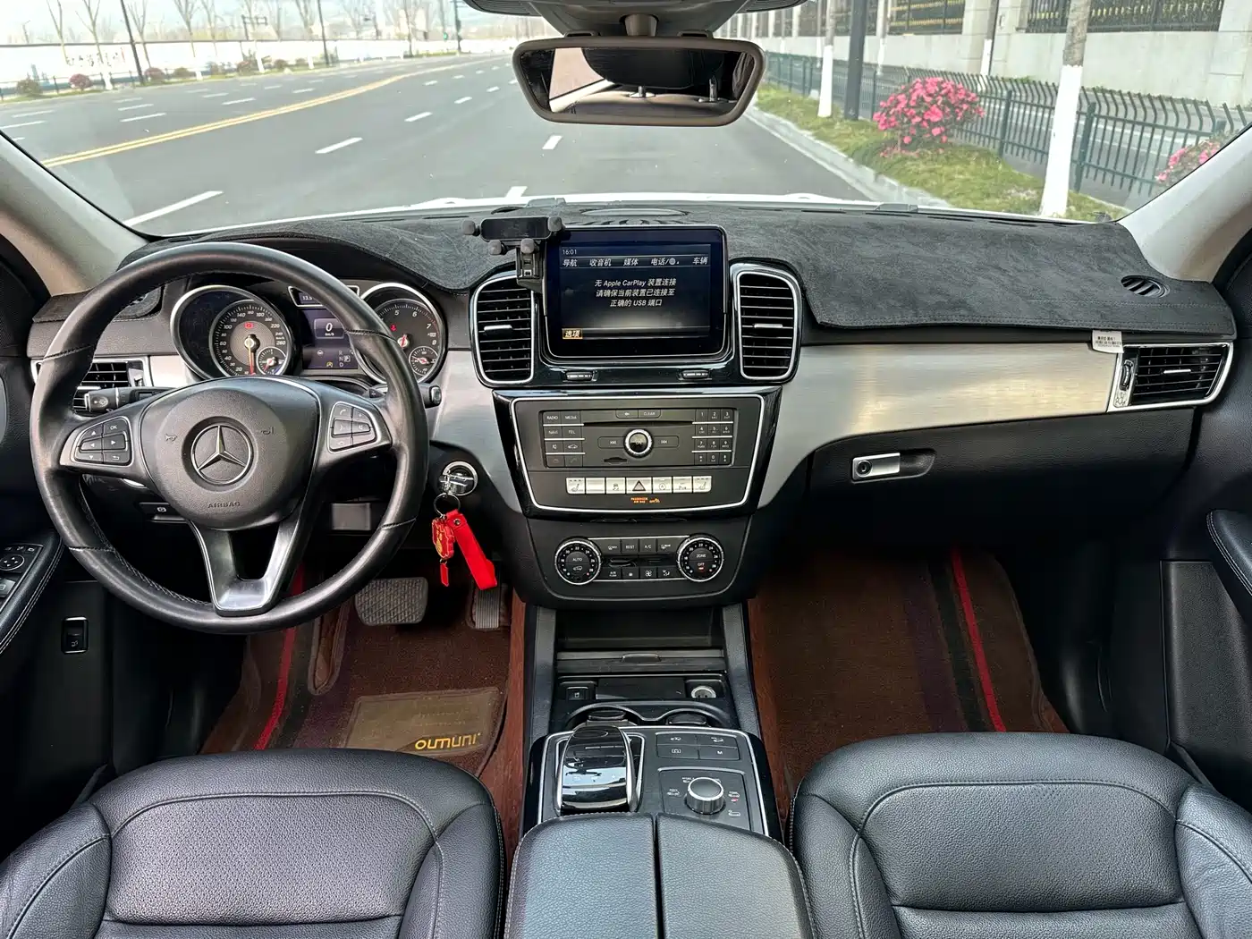 Mercedes-Benz GLE Coupe 2017 GLE 400 4MATIC Coupe SUV фото 14
