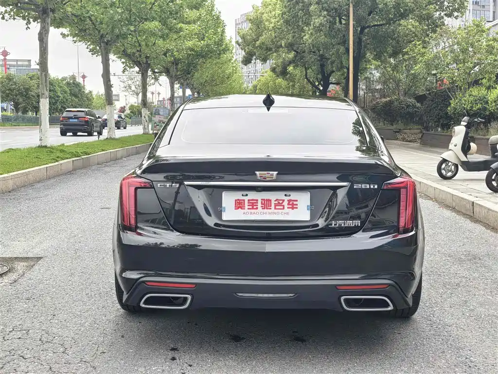 CADILLAC CT5