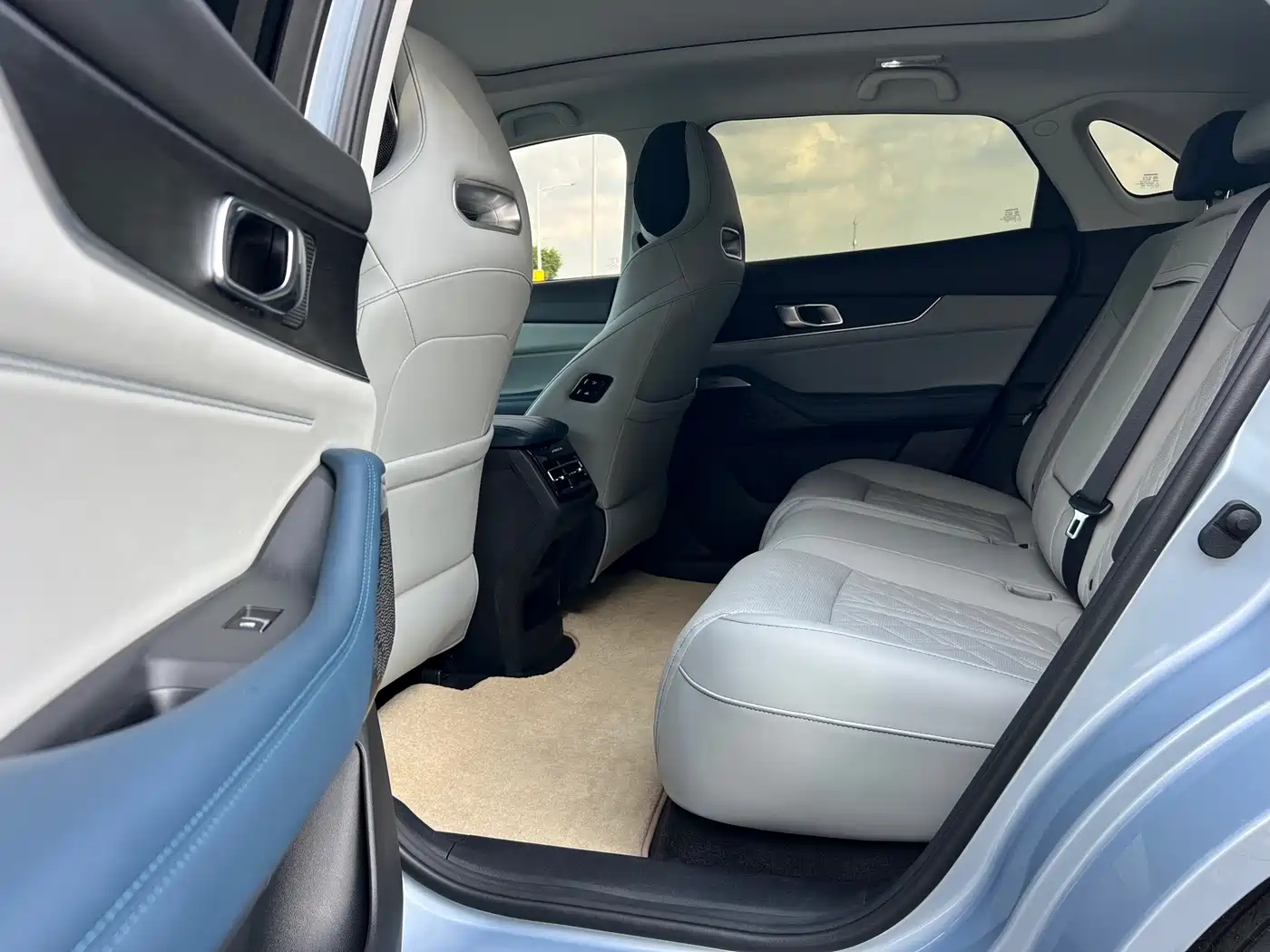 Changan UNI-K iDD 2022 2022 Blue Whale iDD 130km 1.5T Premium