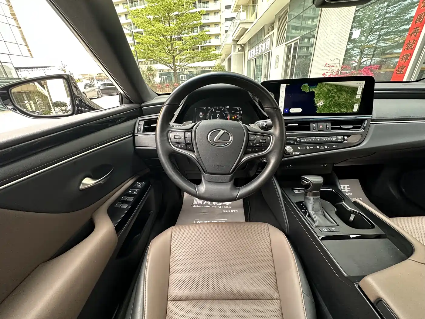 Lexus ES 2023 200 Excellence Edition фото 18