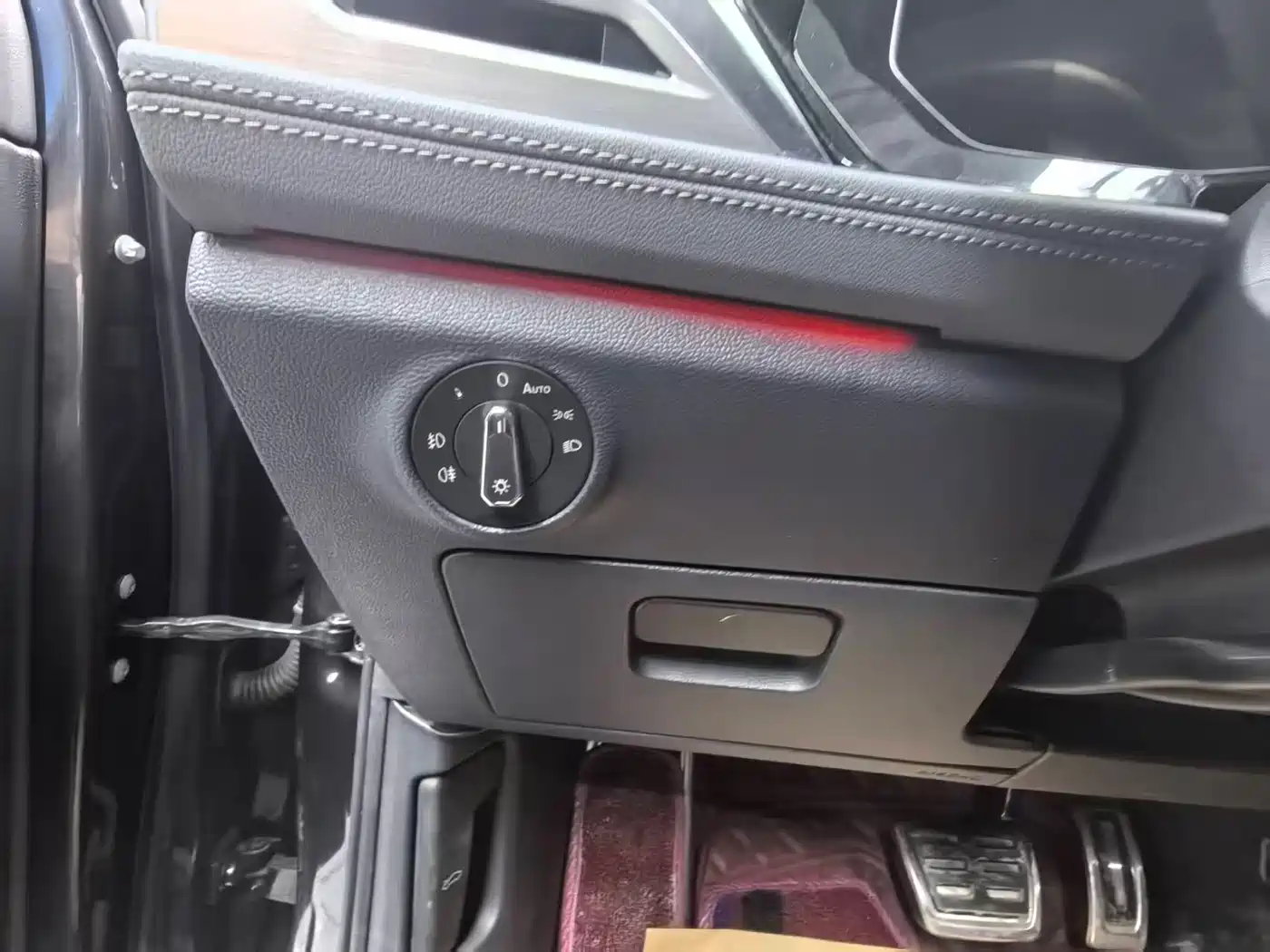 Volkswagen Sagitar 2021 280TSI DSG Surpassing Edition фото 20