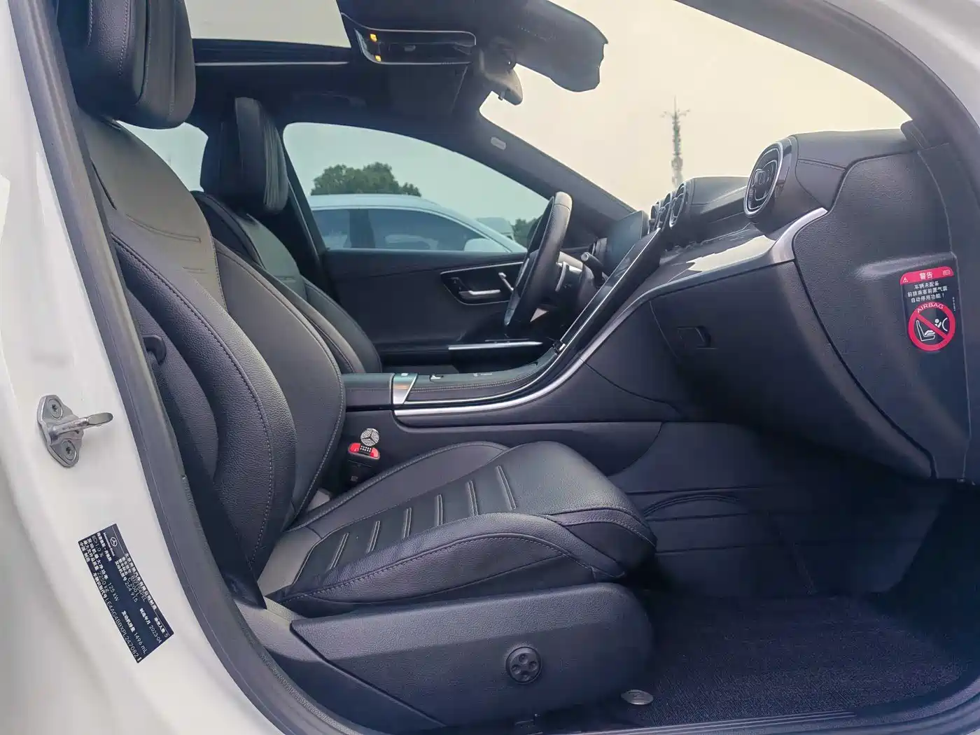 Mercedes-Benz C-Class 2023 C 200 L Sport фото 19