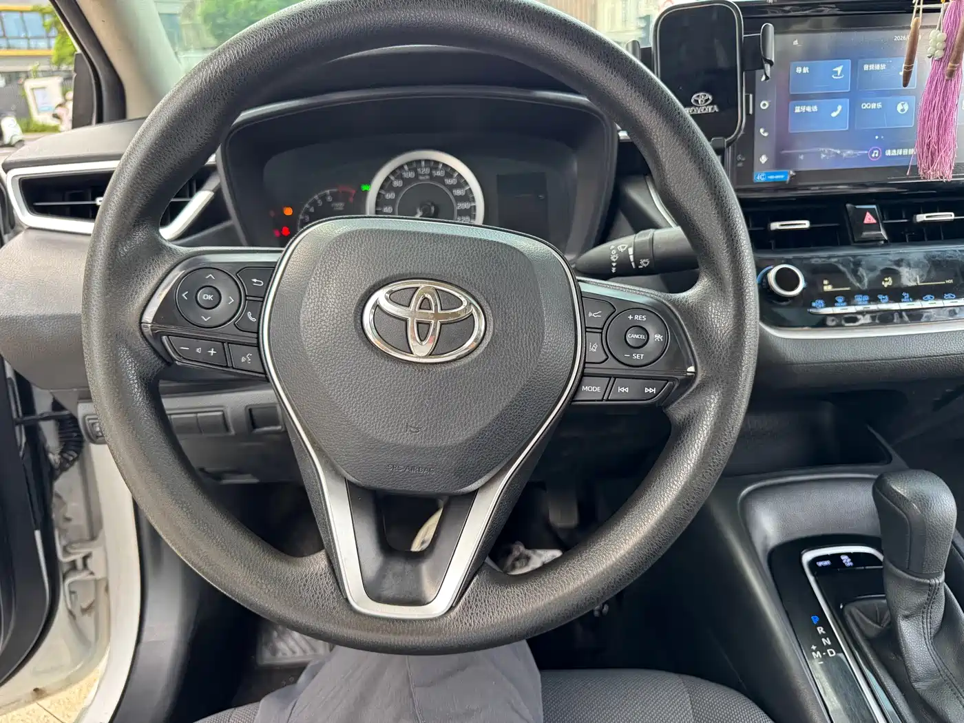 Photo 33 - Toyota Corolla