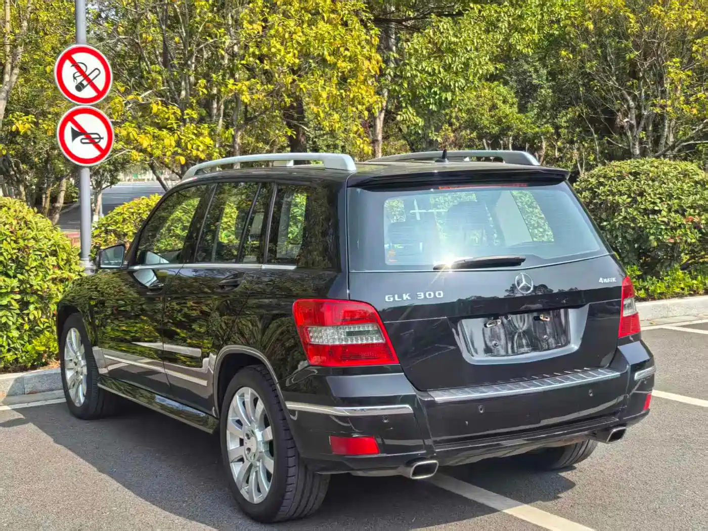 Mercedes-Benz GLK-Class (Import) 2010 GLK 300 4MATIC Fashion фото 10