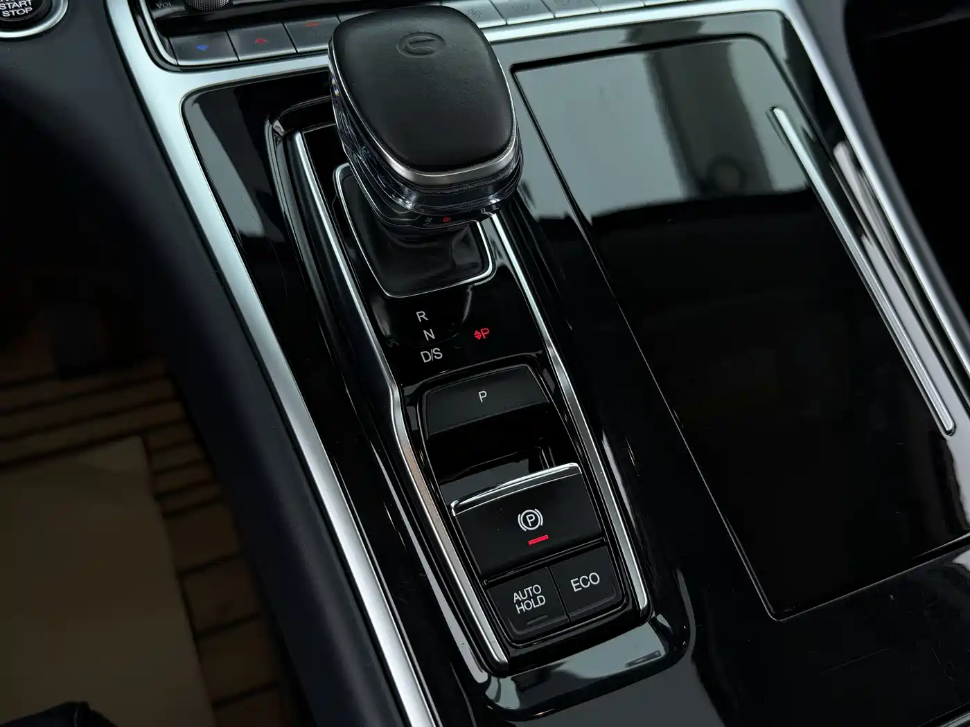 GAC Trumpchi Trumpchi M8 2021 Leading Show Series 390T Premium Edition фото 10