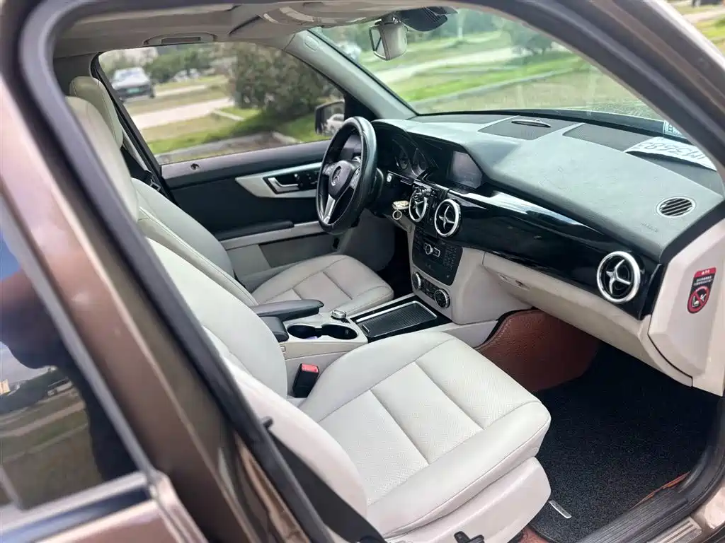 Mercedes-Benz GLK-Class 2013 Facelift GLK 300 4MATIC Luxury фото 12
