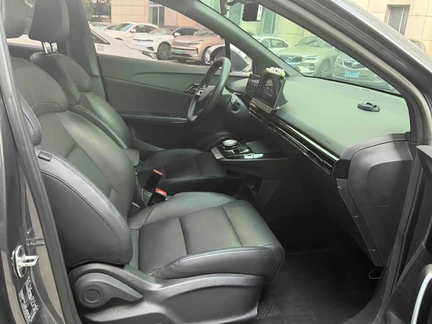 MG MG4 EV 2023 2022 425km Luxury Edition