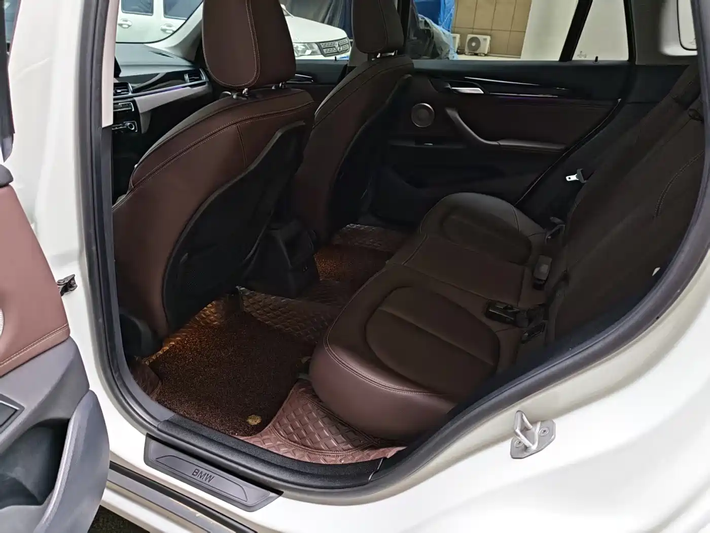 BMW X1 2022 sDrive20Li Fashion фото 13