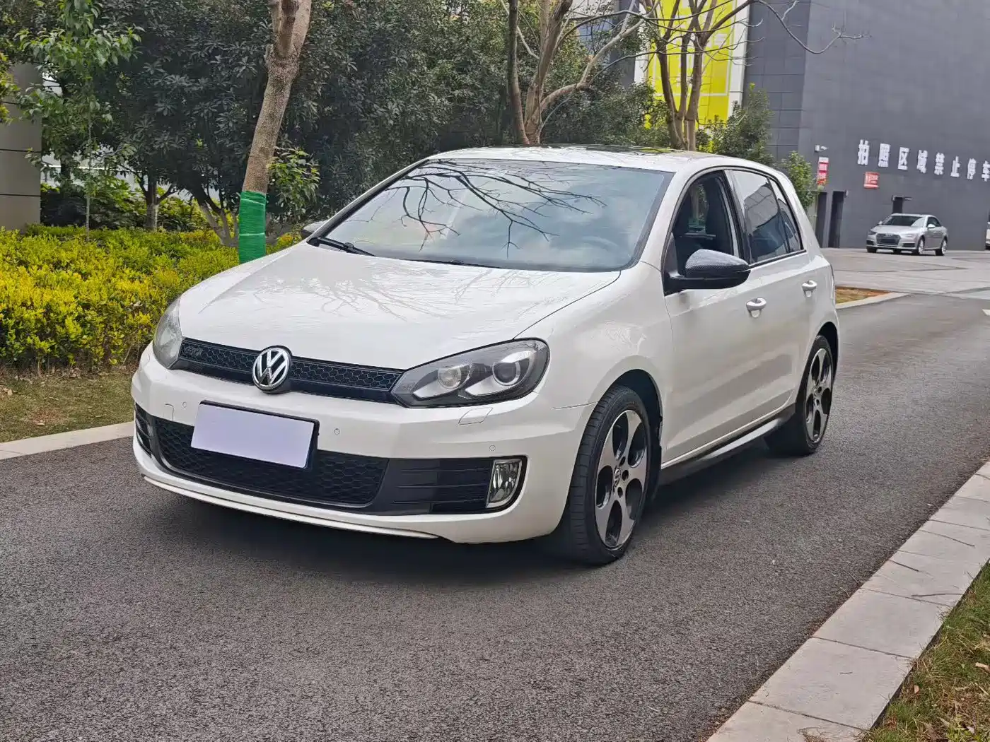Volkswagen Golf GTI 2012 2.0TSI GTI фото 10