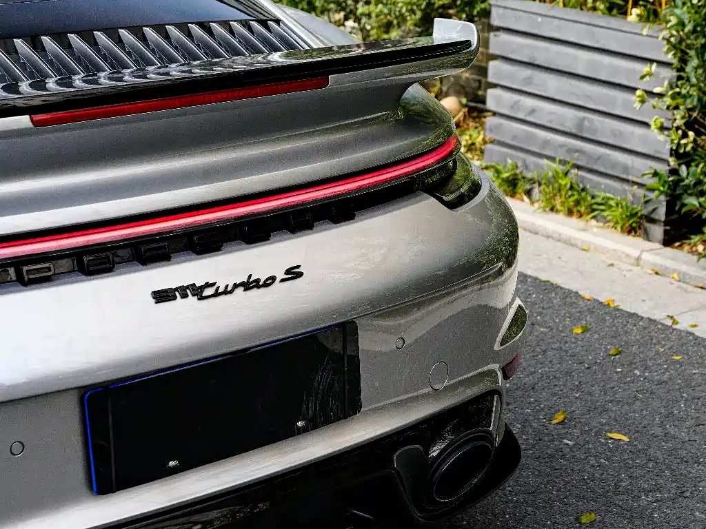 Porsche 911 2022 Turbo S 3.7T фото 8