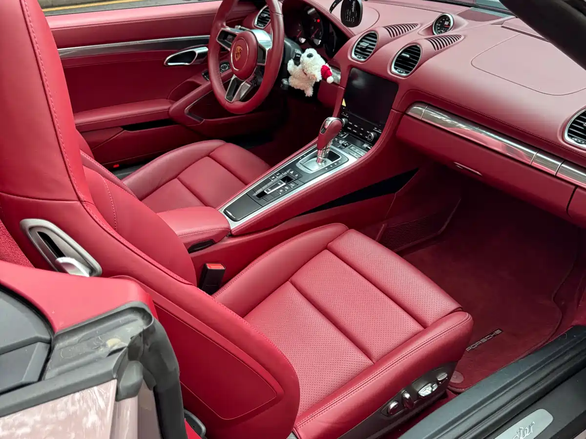 Porsche 718 2022 Boxster 2.0T фото 16