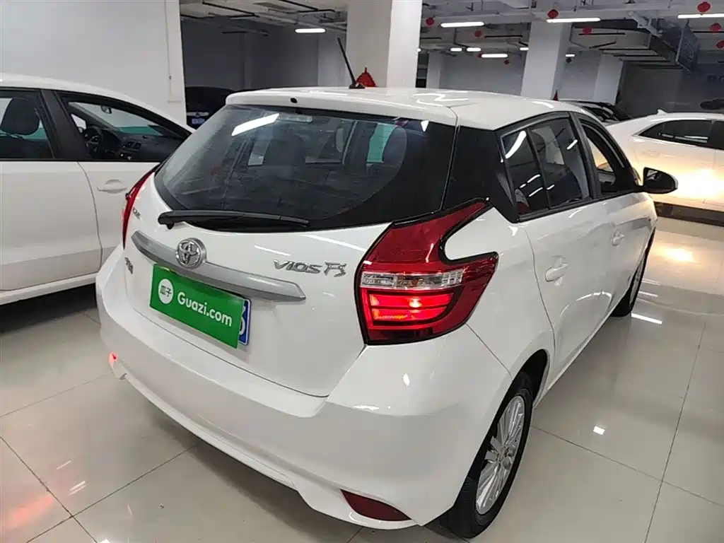 Toyota Vios FS 2017 1.5L CVT Fengchi Edition фото 7
