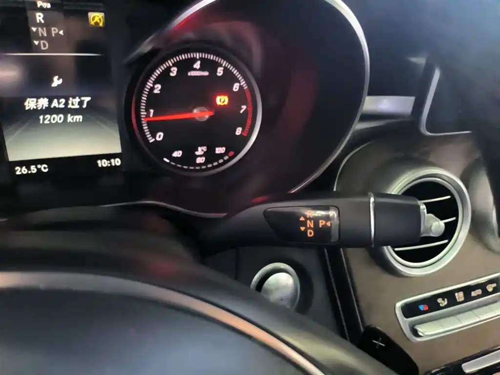 Mercedes-Benz GLC 2018 Facelift GLC 300 4MATIC Dynamic фото 14