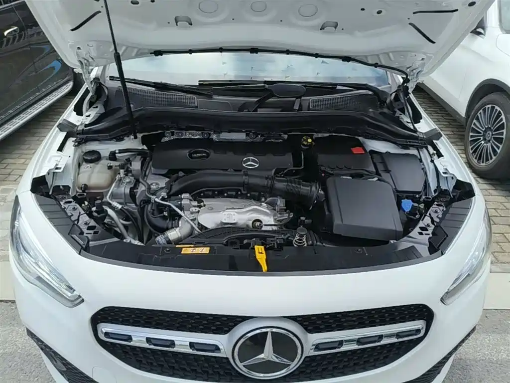 Mercedes-Benz GLA 2023 GLA 220 фото 20